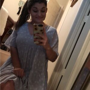 V- neck star studded lilac flowy dress